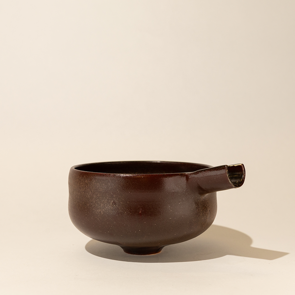 Goji Studios - Matcha Bowl - Brown with Spout